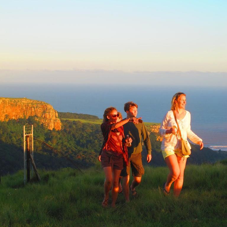 Amapondo Backpacker Lodge Port Saint John's Bagian luar foto
